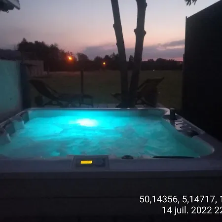 Zajazd De L'ermitage Lessive